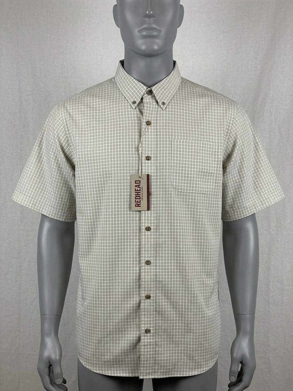 RedHead Men's Short-Sleeve Button-Down Shirt in Light Beige Plaid
